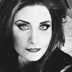 Meet your Posher, Bobbie